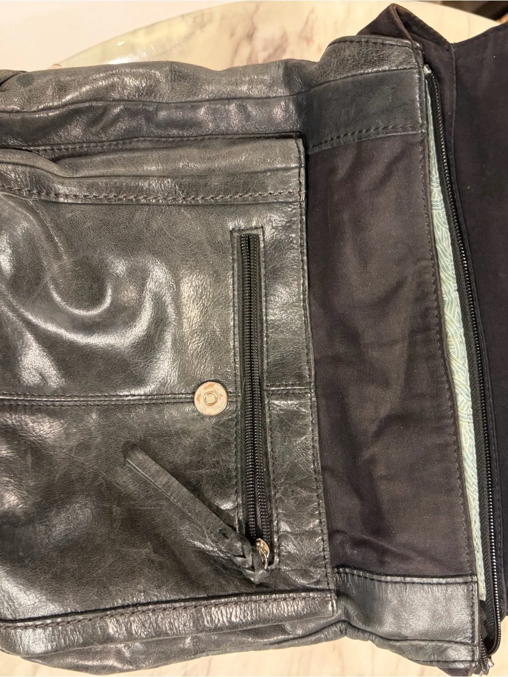 The Sak Black Leather Messenger Crossbody Bag